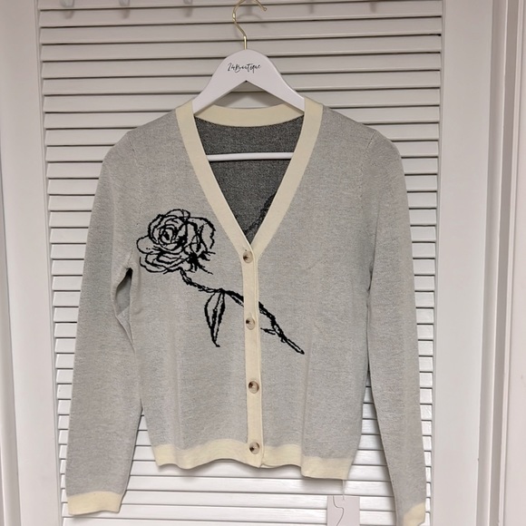 AMll Button Front Cardigan V-neck Sweater, Size Small NWT - Picture 5 of 12